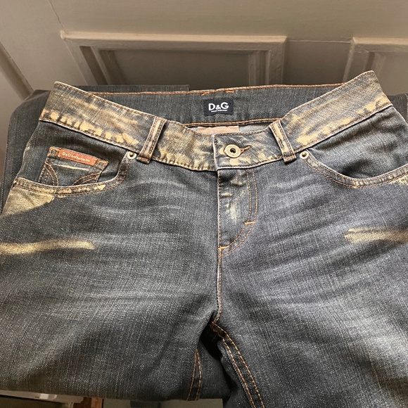 NEW D&G BLACK & GOLD DUST FLARED JEANS - Picture 1 of 13